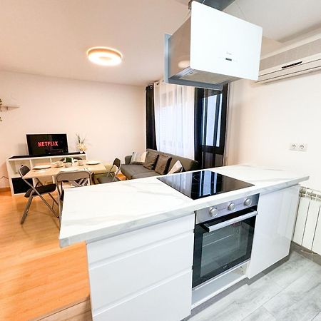 Escultor Del Pilar Comotucasa Zaragoza Luaran gambar