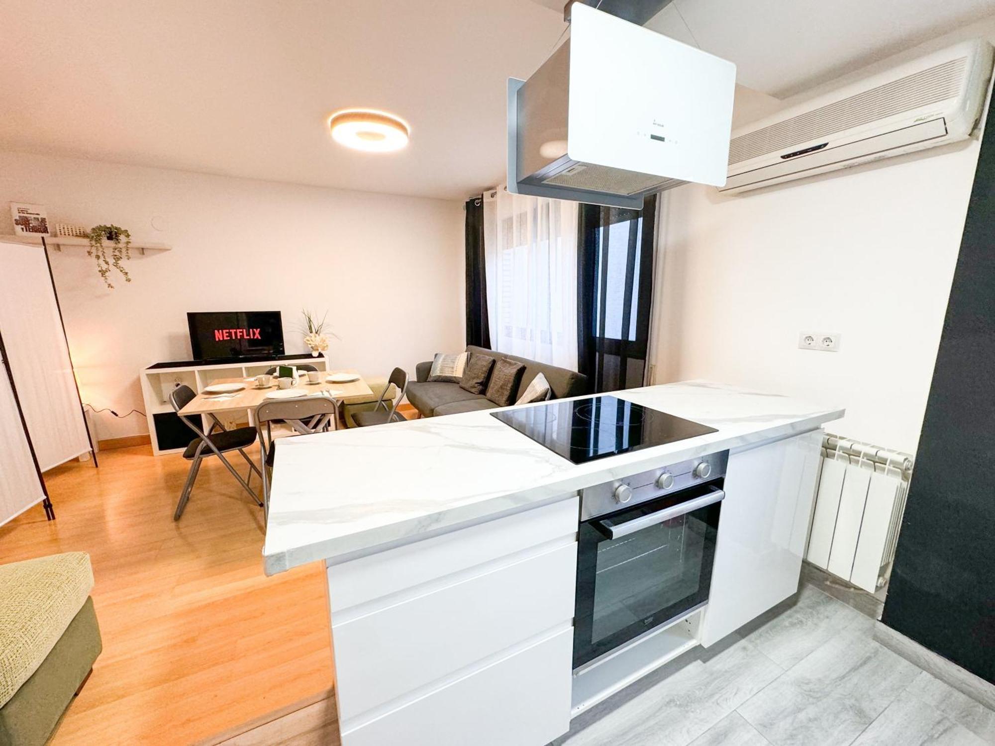 Escultor Del Pilar Comotucasa Zaragoza Luaran gambar
