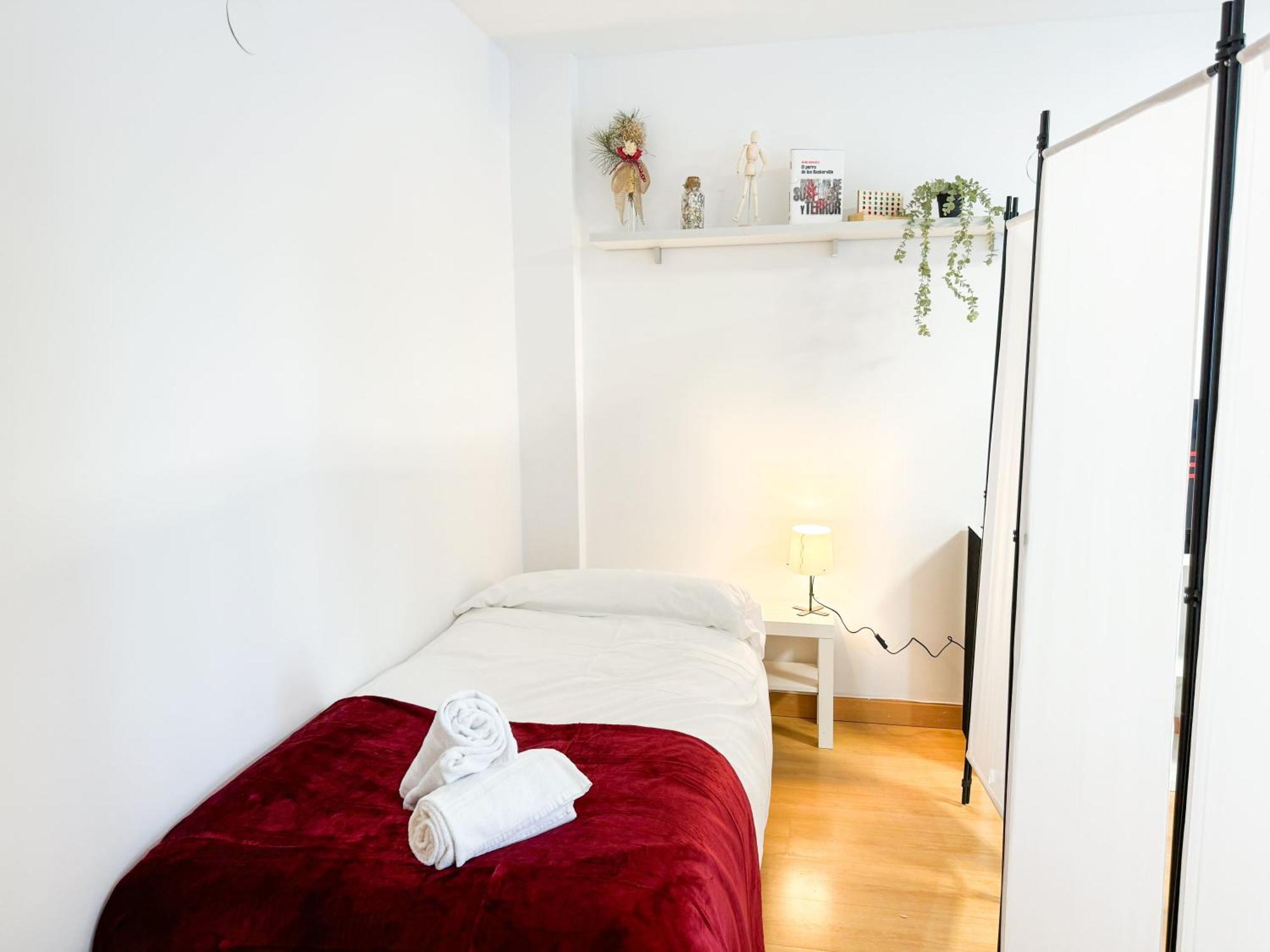 Escultor Del Pilar Comotucasa Zaragoza Luaran gambar